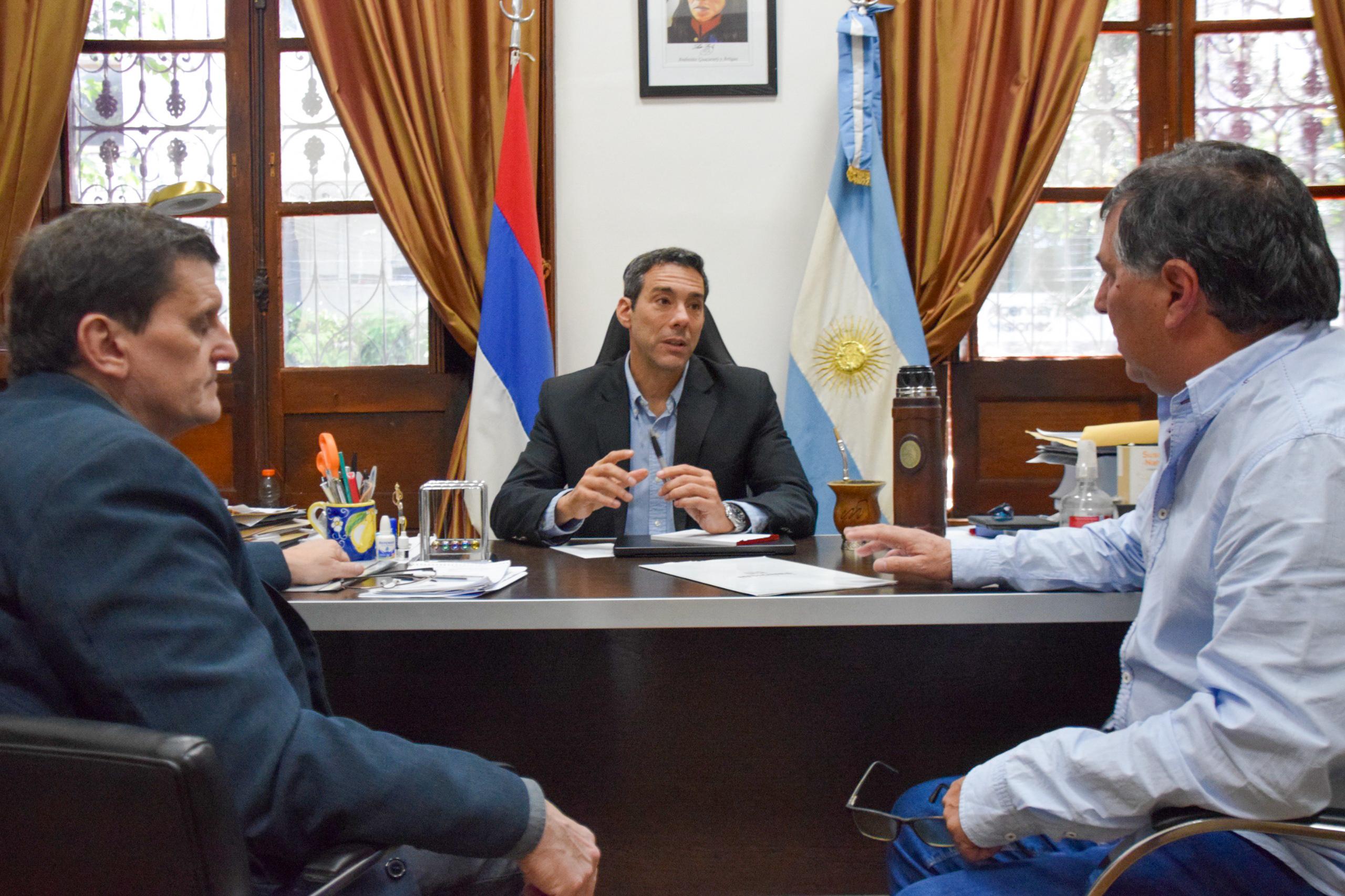 Formalizan nombramiento de Luis Aquino como "Interventor Organizador" del nuevo municipio de Dos Hermanas 7 Formalizan nombramiento de Luis Aquino como "Interventor Organizador" del nuevo municipio de Dos Hermanas imagen-6