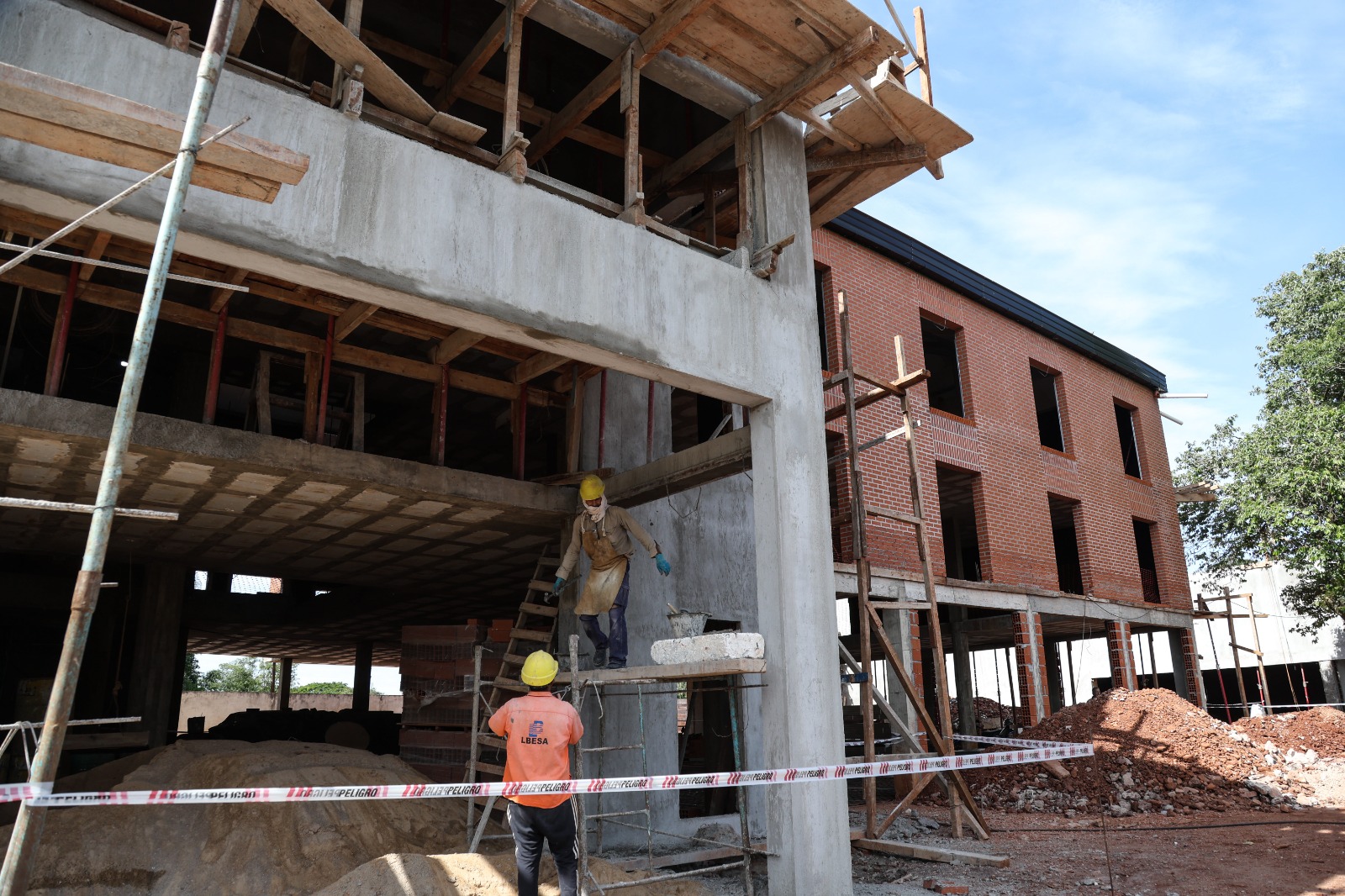 Passalacqua destacó el avance del hotel Four Points by Sheraton en Iguazú y el trabajo conjunto entre el sector público y privado 5 Passalacqua destacó el avance del hotel Four Points by Sheraton en Iguazú y el trabajo conjunto entre el sector público y privado imagen-4