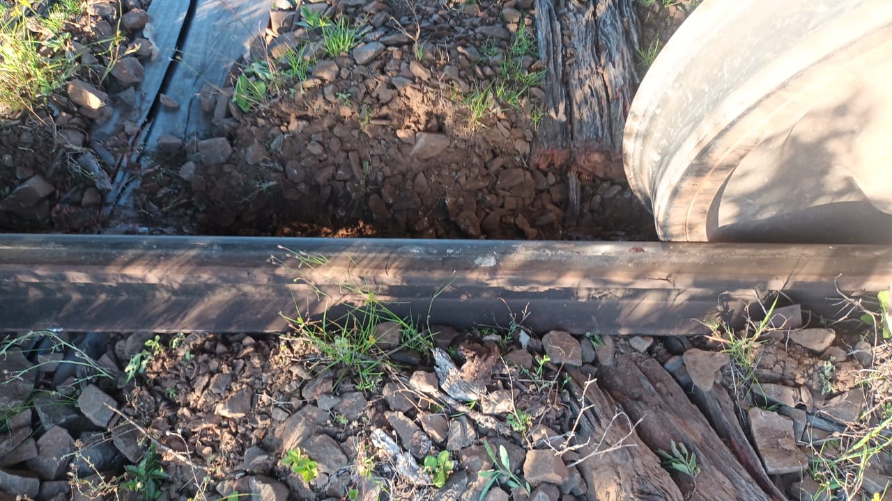 Vagones de un tren de carga que llevaba cemento descarrilaron en Apóstoles 3 Vagones de un tren de carga que llevaba cemento descarrilaron en Apóstoles imagen-2