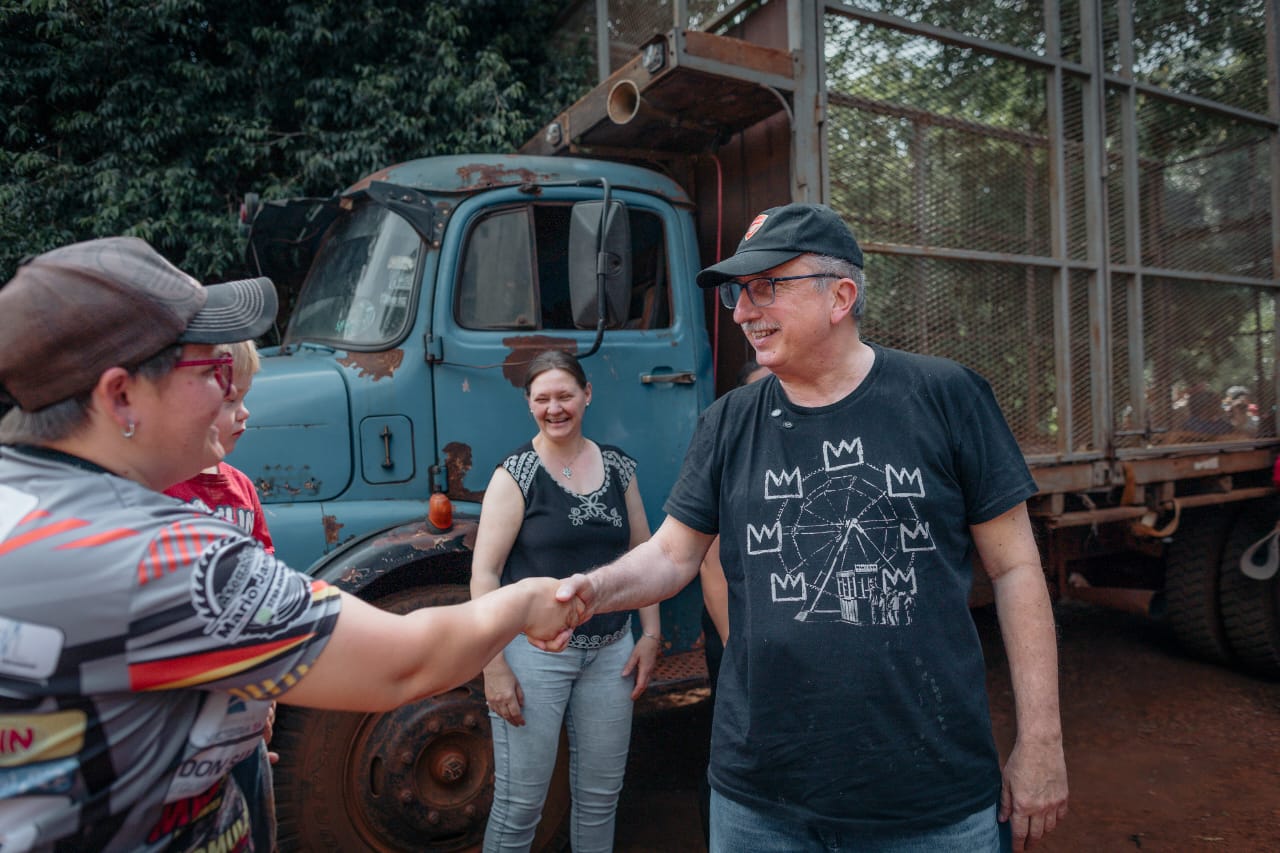 Guaraní: el Gobernador supervisó la obra de perforación de pozo en Paraje Picada Yapeyú que beneficiará a numerosas familias 11 Guaraní: el Gobernador supervisó la obra de perforación de pozo en Paraje Picada Yapeyú que beneficiará a numerosas familias imagen-10