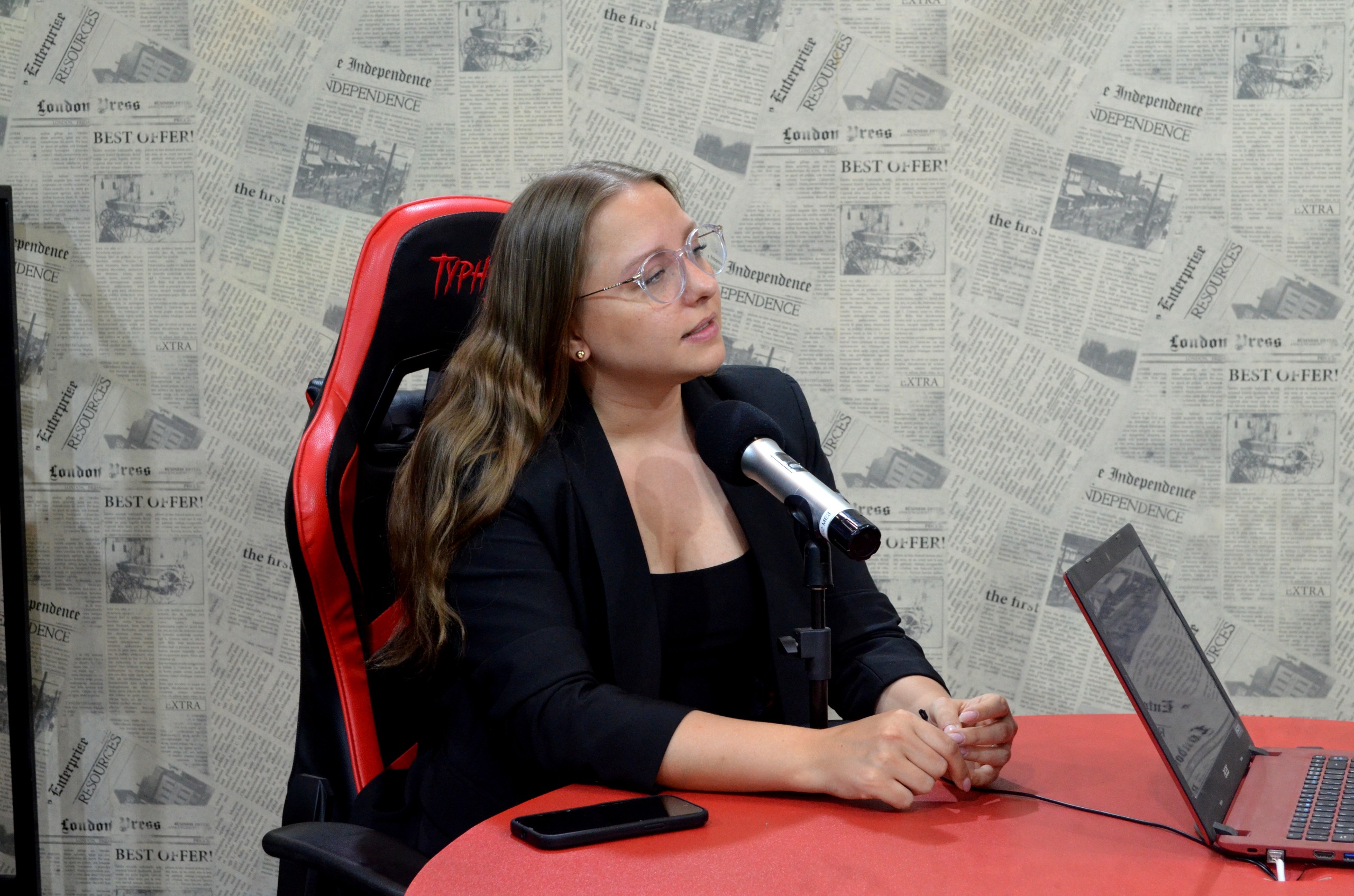 La especialista en ciberseguridad Aryhatne Bahr advirtió sobre el aumento de casos de grooming y la necesidad de educación digital en Misiones imagen-7