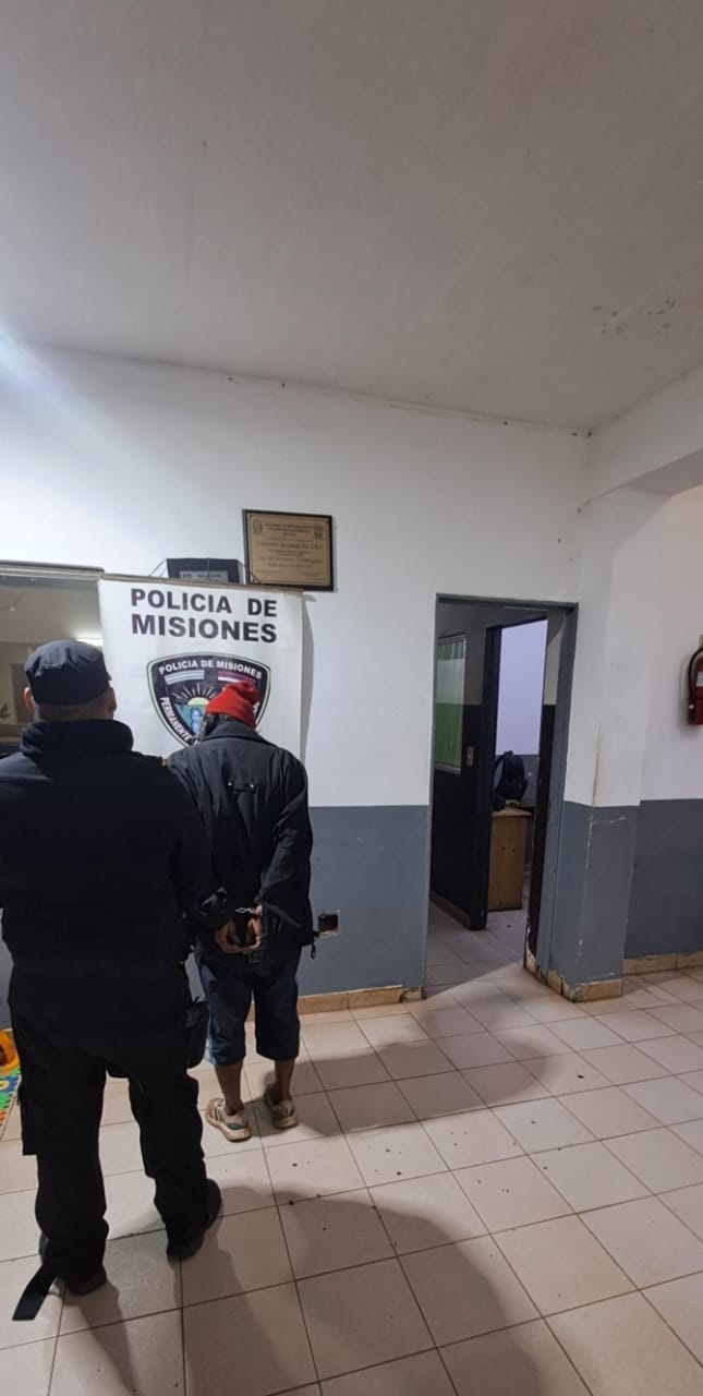 Cámaras del 911 frustraron en simultáneo tres intentos de robos durante la madrugada 17 Cámaras del 911 frustraron en simultáneo tres intentos de robos durante la madrugada imagen-16