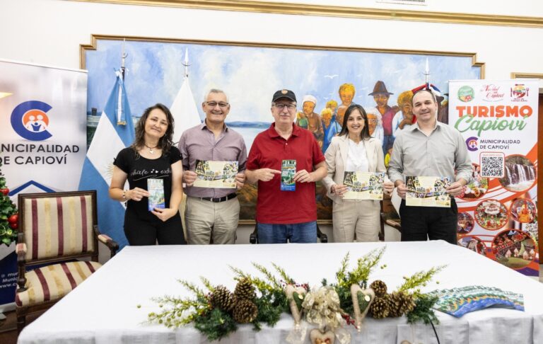 Passalacqua presentó la 17ª edición de Navidad en Capioví imagen-49