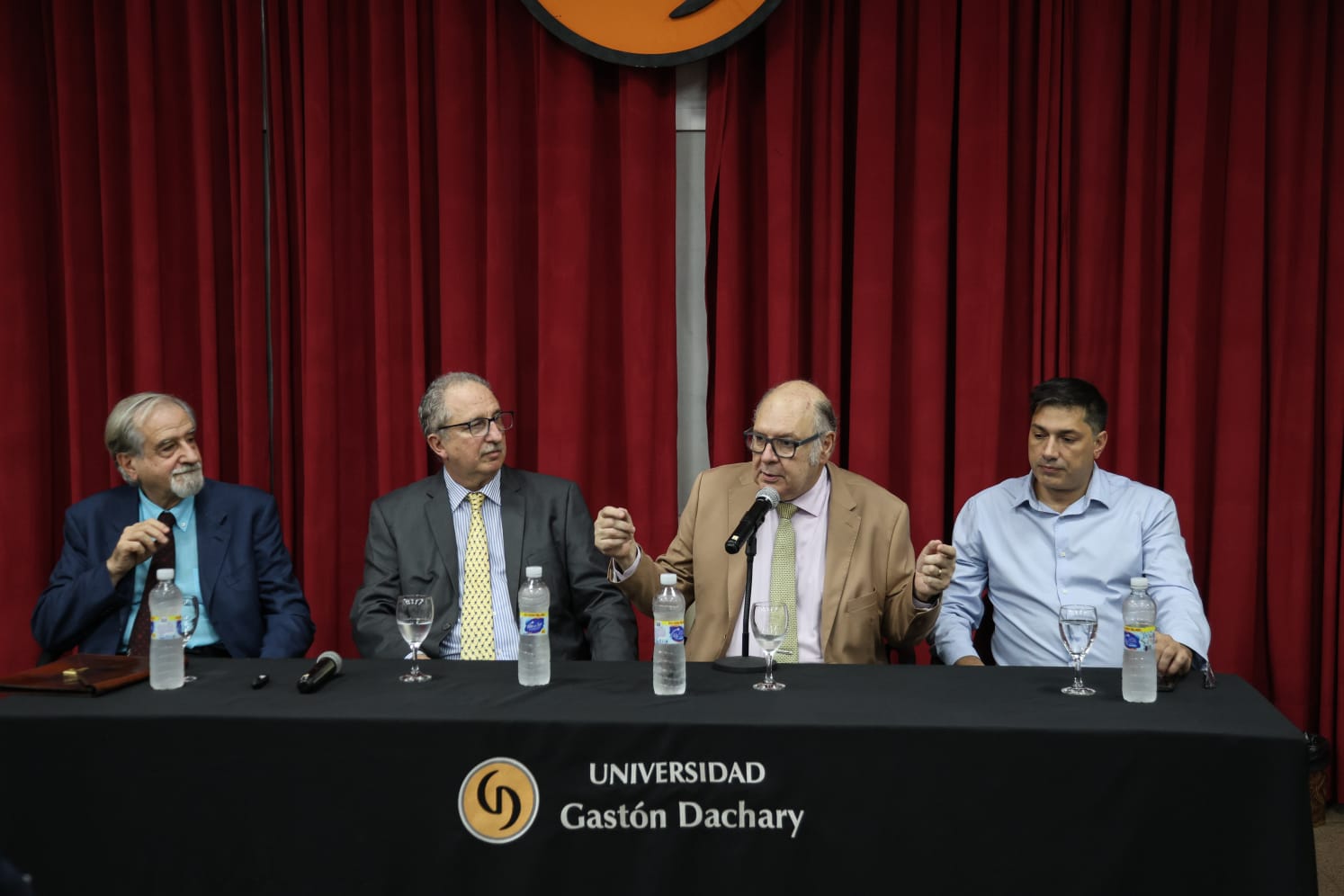 "La gestión del agua es una cuestión de vida para Misiones", dijo Passalacqua en la apertura del Seminario Trinacional “Derecho, Integración y Gestión Hídrica para un Desarrollo Sostenible” 5 "La gestión del agua es una cuestión de vida para Misiones", dijo Passalacqua en la apertura del Seminario Trinacional “Derecho, Integración y Gestión Hídrica para un Desarrollo Sostenible” imagen-4