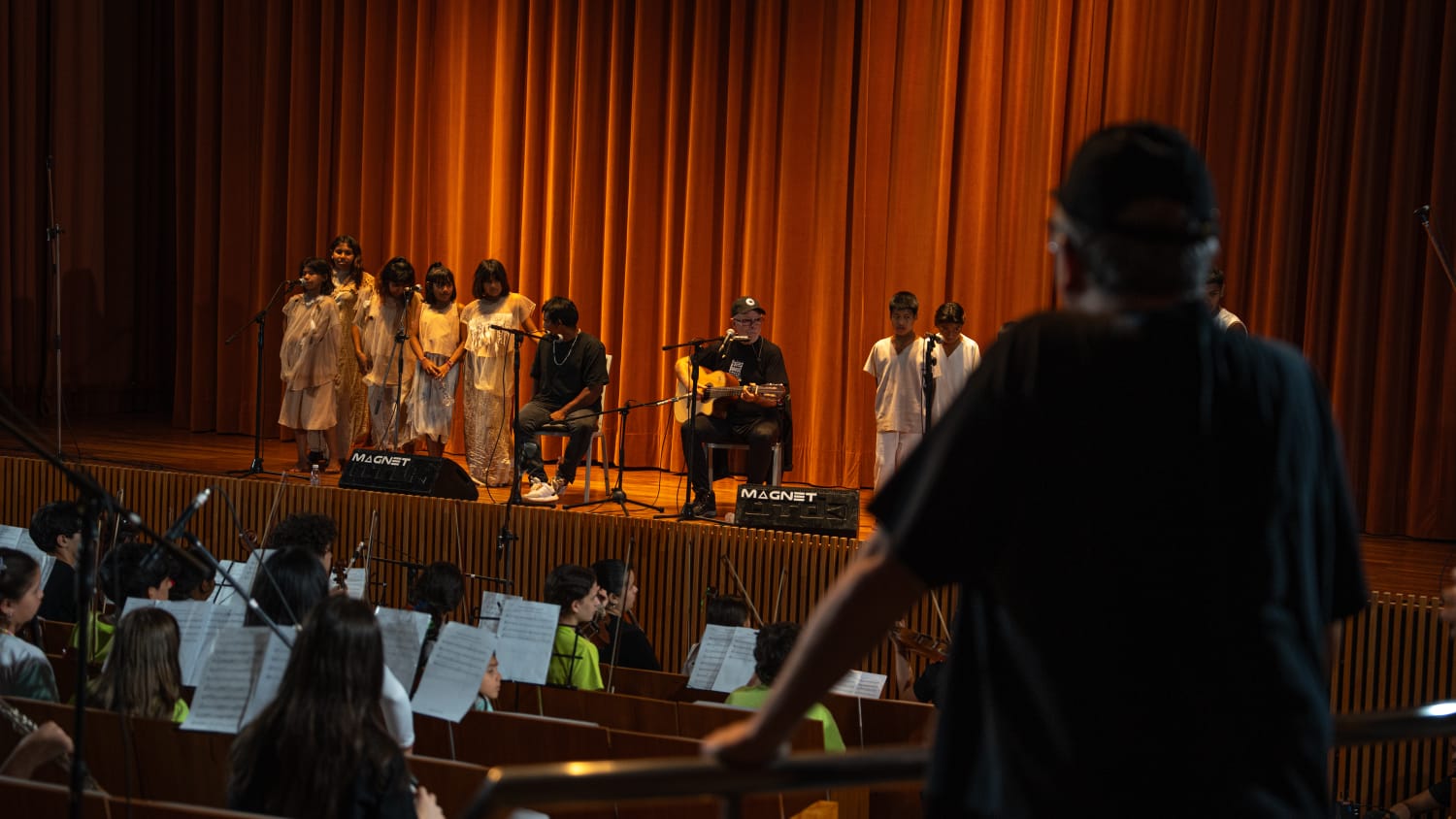El músico León Gieco y Passalacqua compartieron una jornada de música y comunidad en Santa Ana 5 El músico León Gieco y Passalacqua compartieron una jornada de música y comunidad en Santa Ana imagen-4