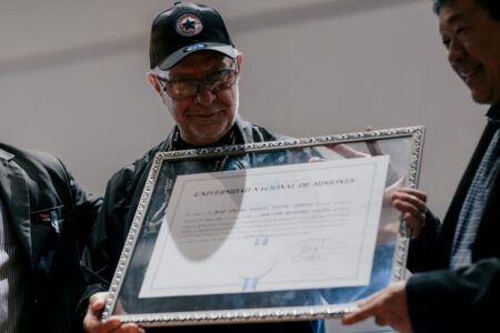 León Gieco recibió la distinción "Doctor Honoris Causa" de la UNaM imagen-9
