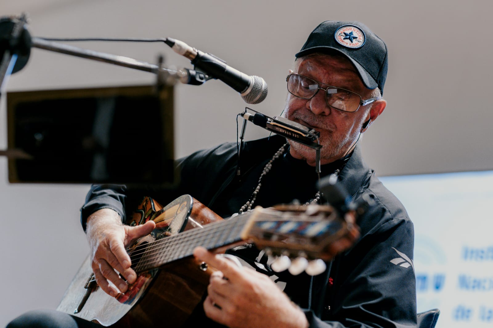 León Gieco recibió la distinción "Doctor Honoris Causa" de la UNaM imagen-16