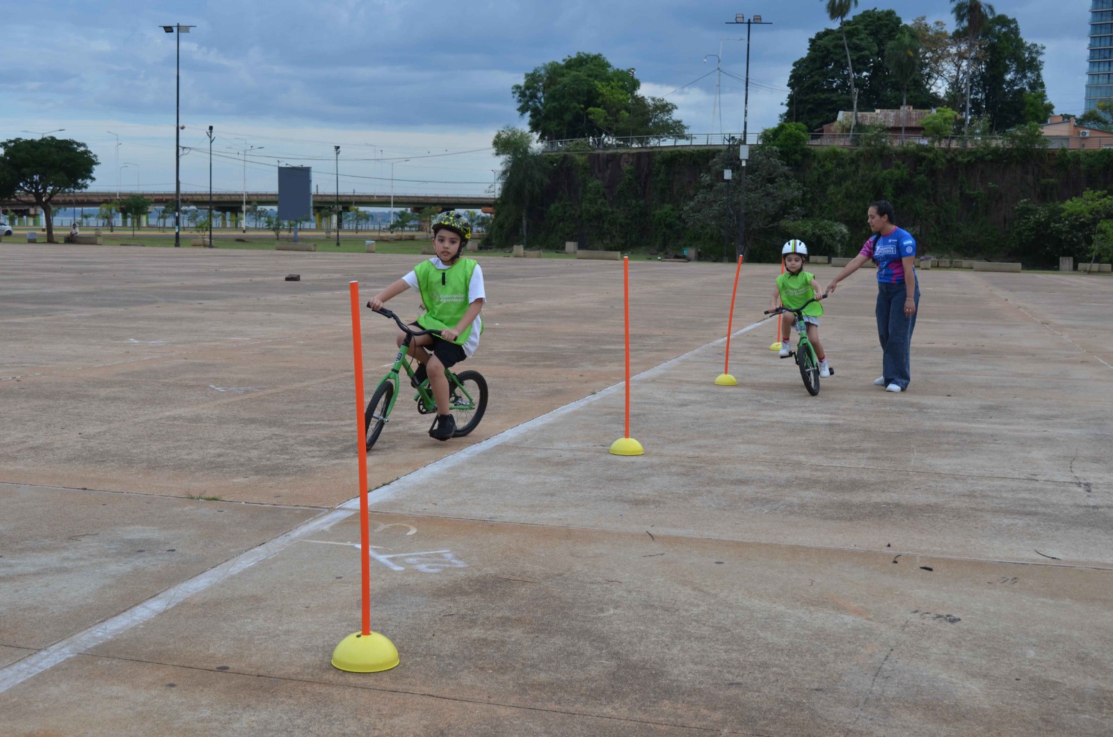 Niños y niñas volvieron a disfrutar de una nueva jornada de “Biciescuelas Argentinas” 5 Niños y niñas volvieron a disfrutar de una nueva jornada de “Biciescuelas Argentinas” imagen-4