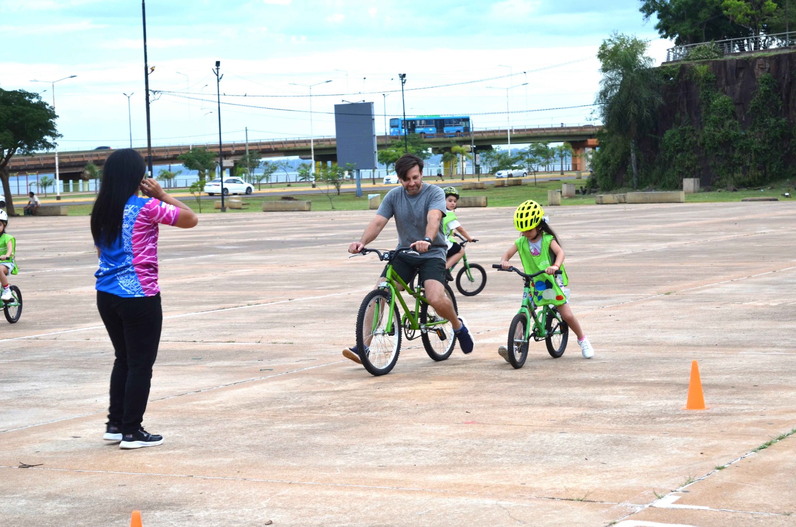 Niños y niñas volvieron a disfrutar de una nueva jornada de “Biciescuelas Argentinas” 9 Niños y niñas volvieron a disfrutar de una nueva jornada de “Biciescuelas Argentinas” imagen-8