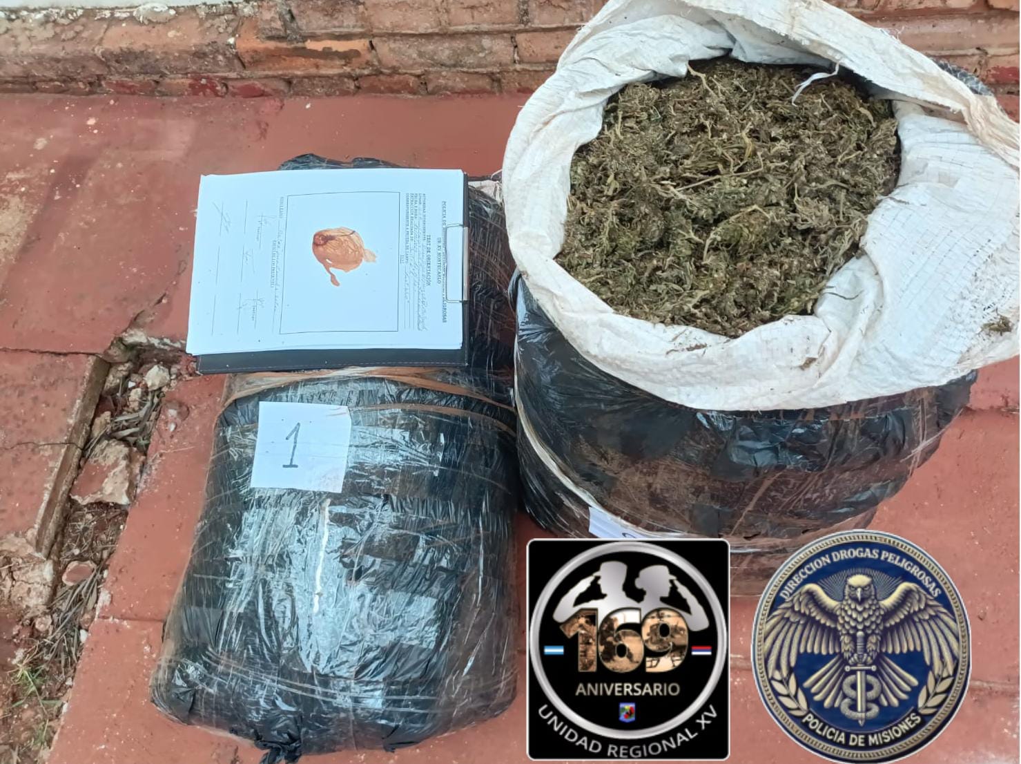 Montecarlo: Patrullajes por sospechas de actividad narco derivaron en el secuestro de más de $60 millones en droga imagen-2