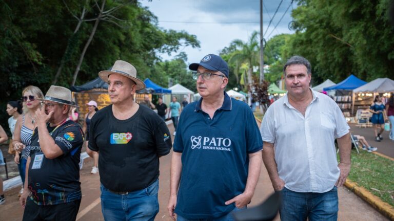 «Esto es mostrar afuera el trabajo de los misioneros», destacó Passalacqua en la Expo Eldorado "Esto es mostrar afuera el trabajo de los misioneros", destacó Passalacqua en la Expo Eldorado imagen-33
