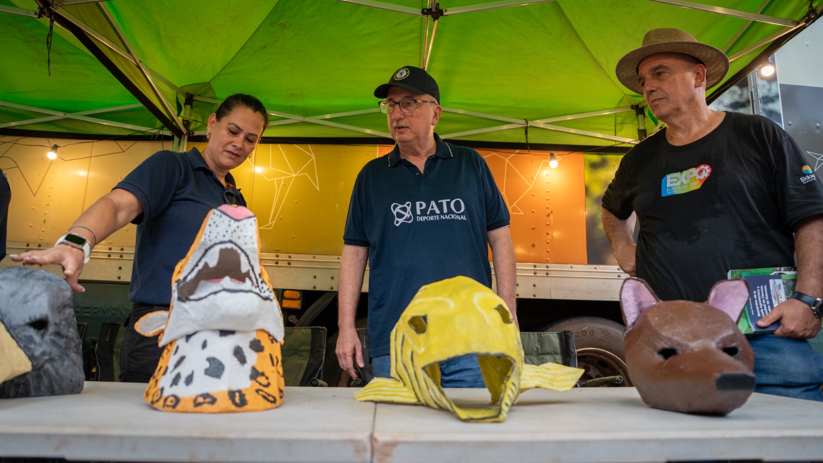 "Esto es mostrar afuera el trabajo de los misioneros", destacó Passalacqua en la Expo Eldorado 5 "Esto es mostrar afuera el trabajo de los misioneros", destacó Passalacqua en la Expo Eldorado imagen-4
