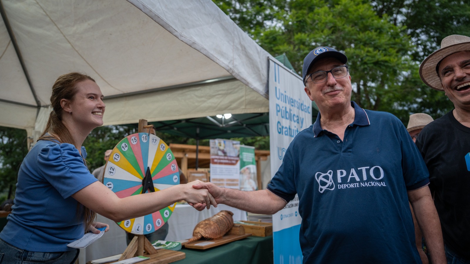 "Esto es mostrar afuera el trabajo de los misioneros", destacó Passalacqua en la Expo Eldorado 3 "Esto es mostrar afuera el trabajo de los misioneros", destacó Passalacqua en la Expo Eldorado imagen-2