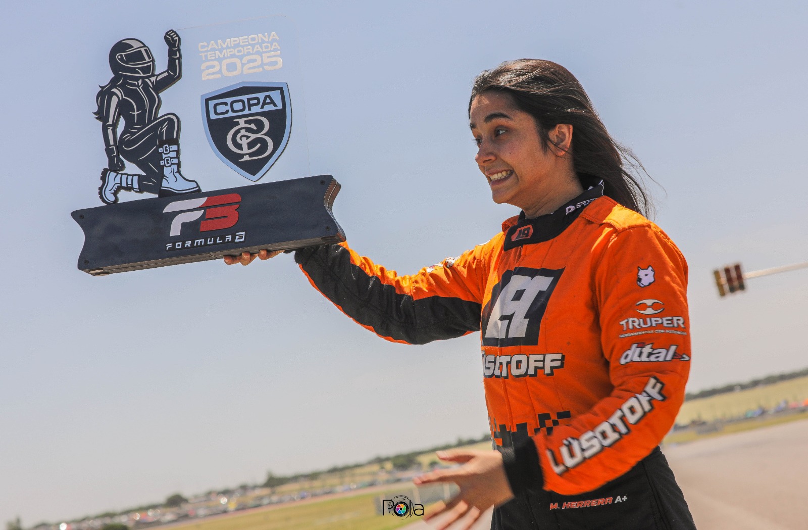 Automovilismo: Mairú Herrera fue consagrada campeona de la Copa CB Shoes de la Fórmula 3 Metropolitana 5 Automovilismo: Mairú Herrera fue consagrada campeona de la Copa CB Shoes de la Fórmula 3 Metropolitana imagen-4
