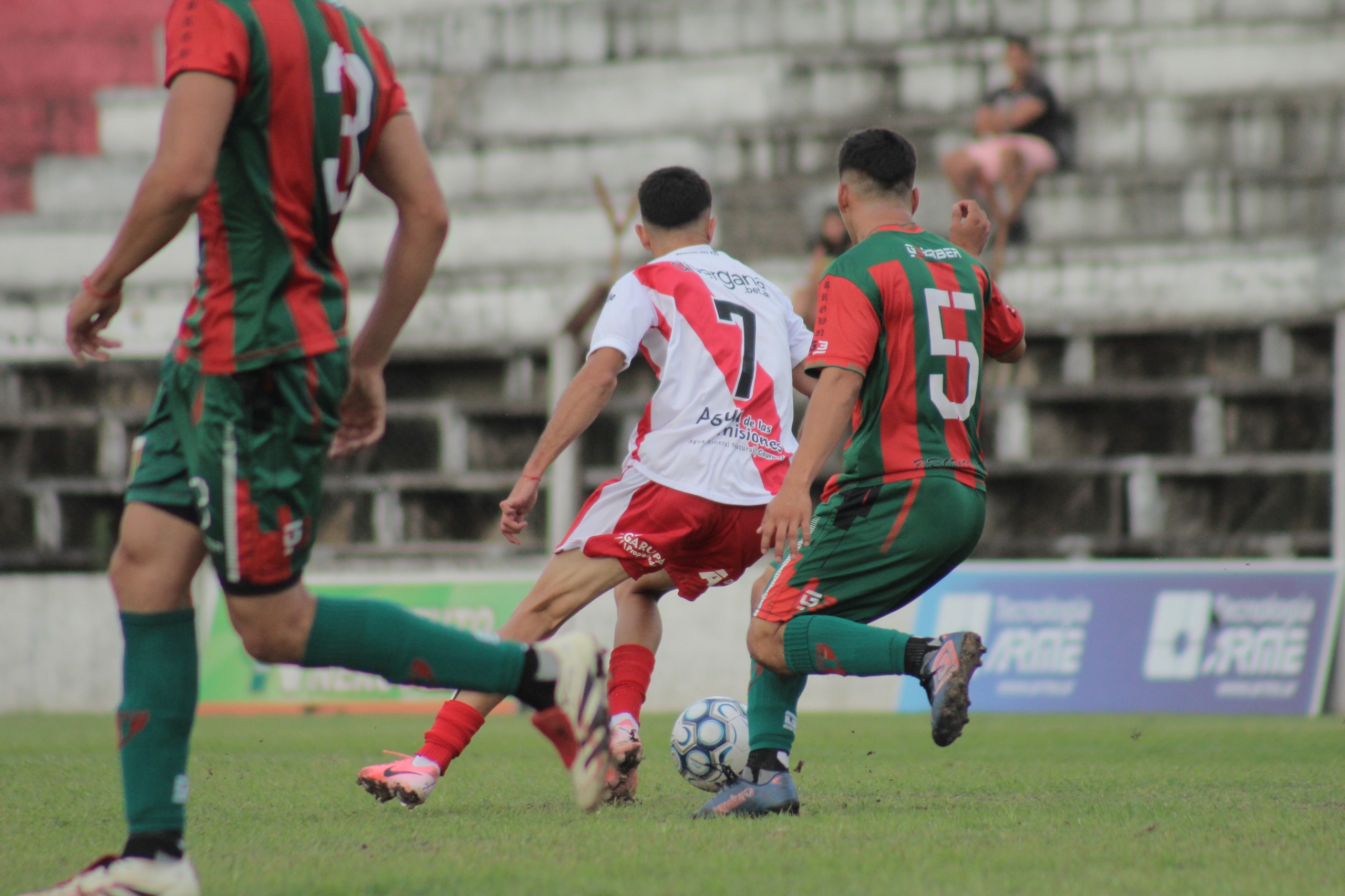 Fútbol: Guaraní goleó a Brown 3 Fútbol: Guaraní goleó a Brown imagen-2
