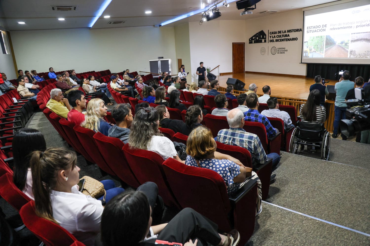 "Mientras algunos discuten el rol del Estado, en Misiones decidimos que el Estado intervenga para mejorar la calidad de vida de la gente", dijo el Gobernador 3 "Mientras algunos discuten el rol del Estado, en Misiones decidimos que el Estado intervenga para mejorar la calidad de vida de la gente", dijo el Gobernador imagen-2