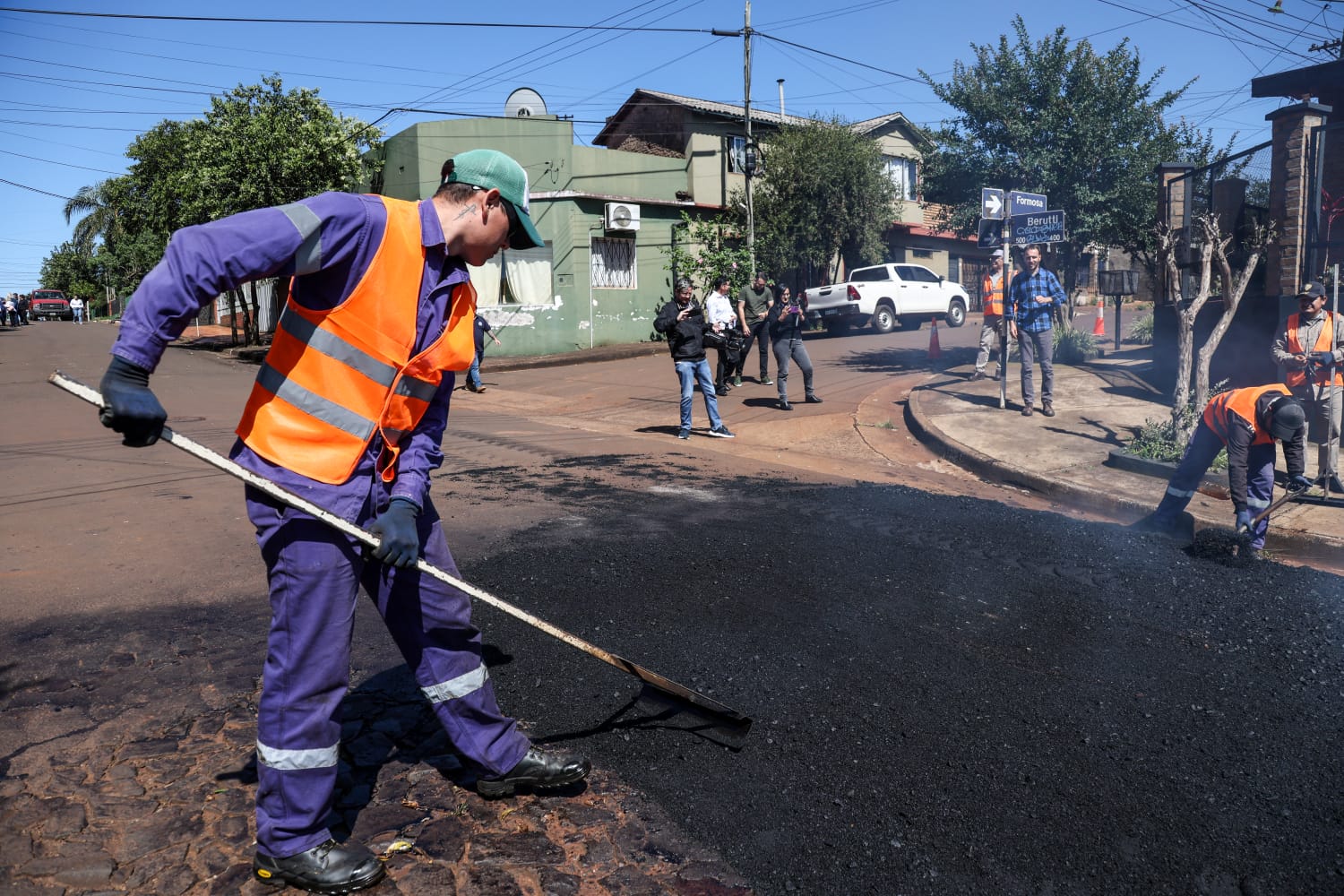 "Mientras algunos discuten el rol del Estado, en Misiones decidimos que el Estado intervenga para mejorar la calidad de vida de la gente", dijo el Gobernador 23 "Mientras algunos discuten el rol del Estado, en Misiones decidimos que el Estado intervenga para mejorar la calidad de vida de la gente", dijo el Gobernador imagen-22