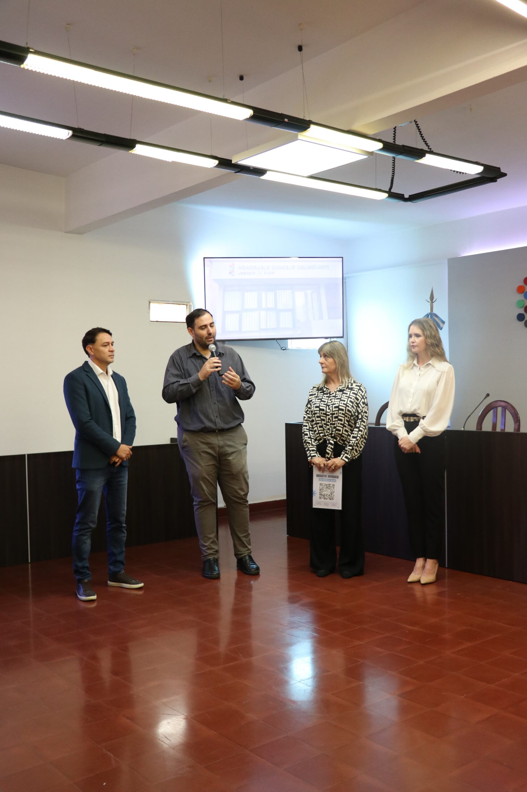 El Concejo de Leandro N. Alem presenta la Cuarta Consolidación Normativa del Digesto Jurídico 3 El Concejo de Leandro N. Alem presenta la Cuarta Consolidación Normativa del Digesto Jurídico imagen-2