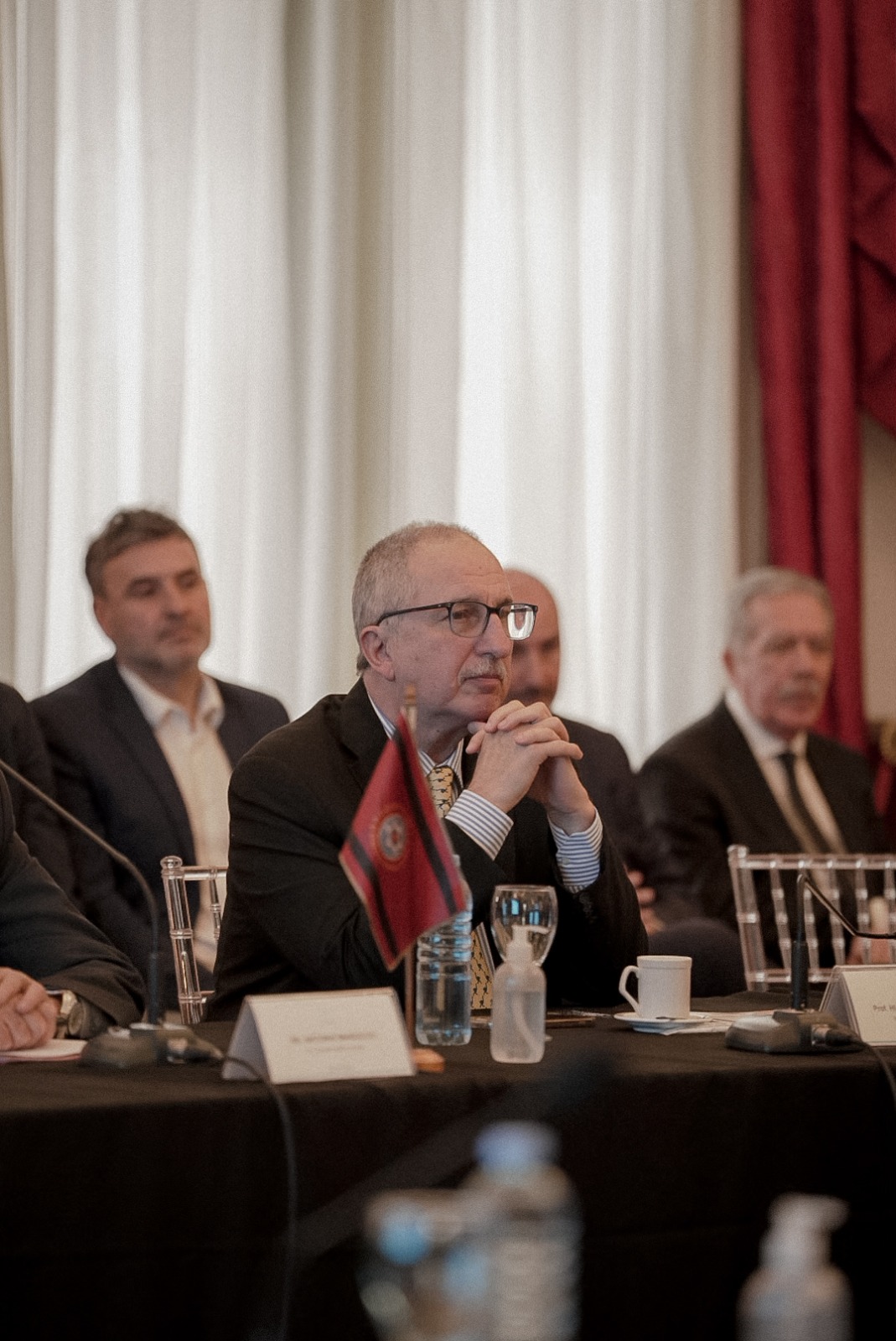 En la 22da Asamblea de Gobernadores del Norte Grande, Passalacqua instó a luchar contra las injusticias de la región 3 En la 22da Asamblea de Gobernadores del Norte Grande, Passalacqua instó a luchar contra las injusticias de la región imagen-2