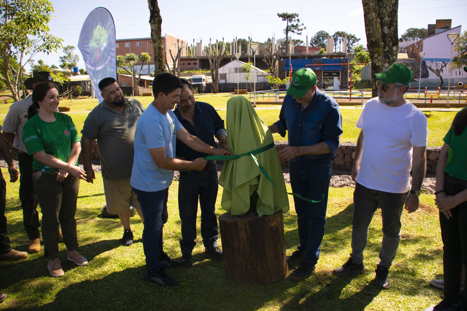 Se lanzó en San Pedro la Campaña “Respiremos Bosques” consolidando el liderazgo de Misiones en la conservación ambiental imagen-35