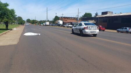 Posadas: una mujer murió tras ser embestida cuando intentaba cruzar la avenida Quaranta imagen-8