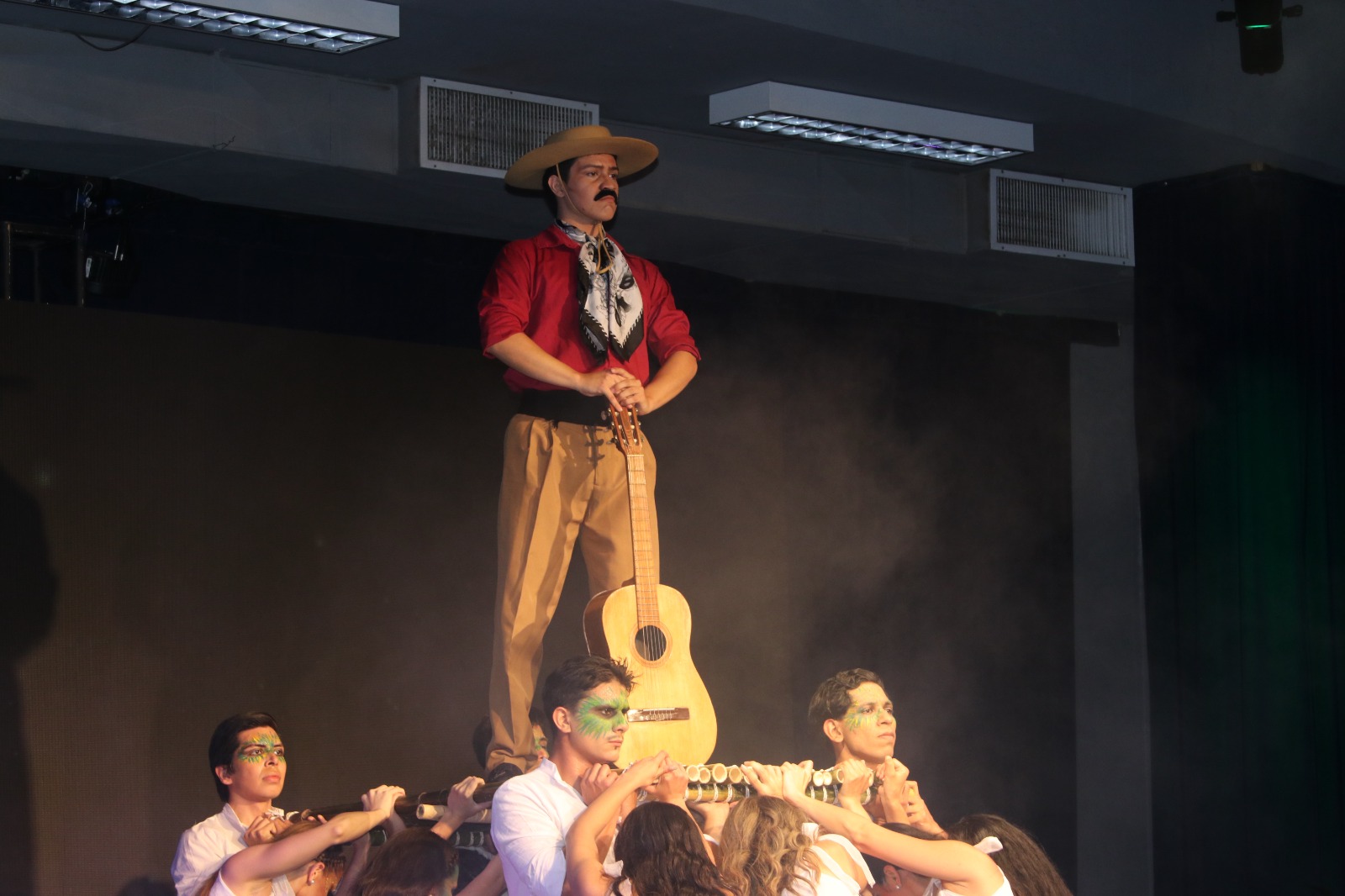 Se entregaron los Premios Arandú, con un sentido homenaje a Ramón Ayala 5 Se entregaron los Premios Arandú, con un sentido homenaje a Ramón Ayala imagen-4