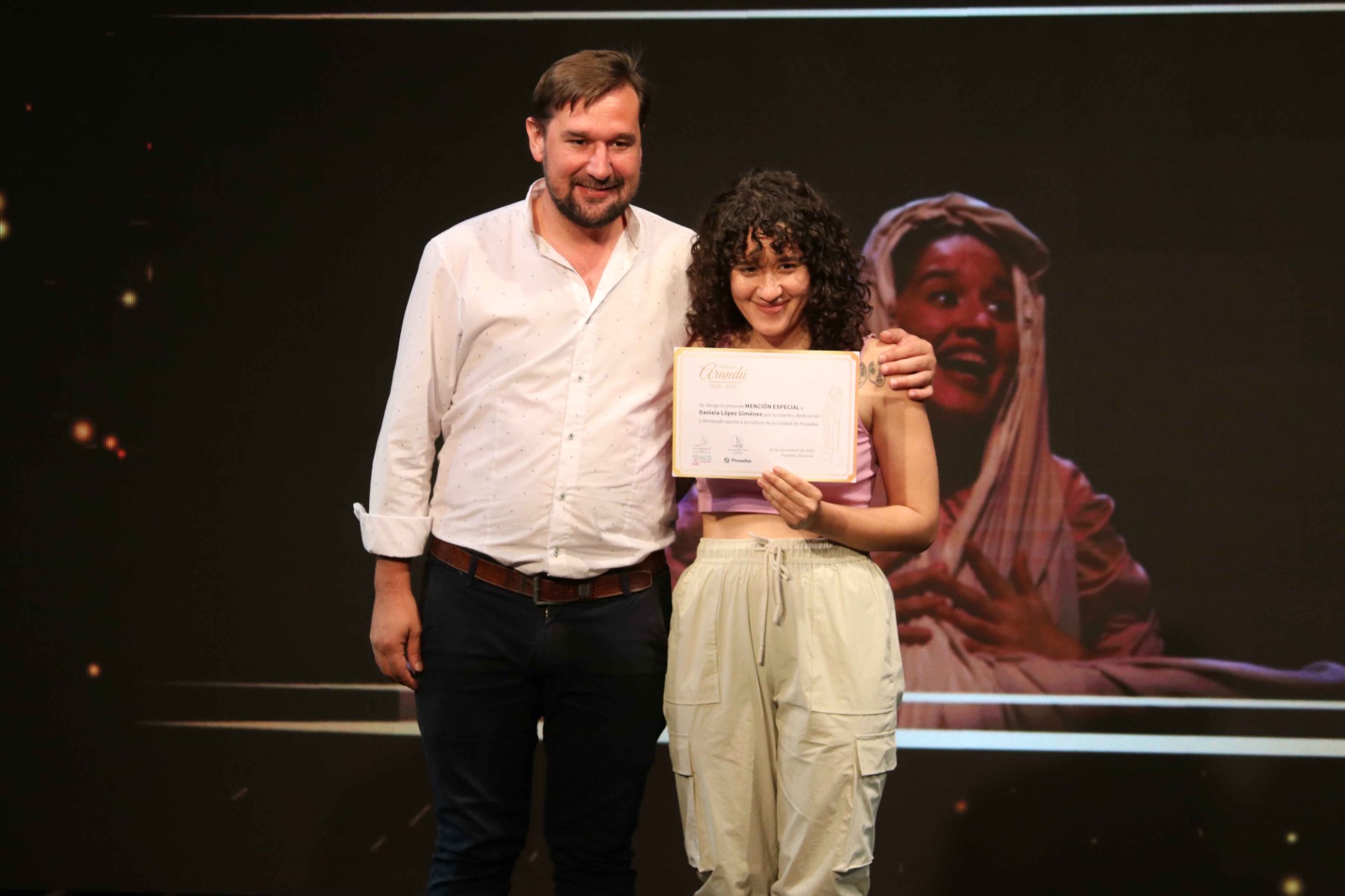 Se entregaron los Premios Arandú, con un sentido homenaje a Ramón Ayala 23 Se entregaron los Premios Arandú, con un sentido homenaje a Ramón Ayala imagen-22