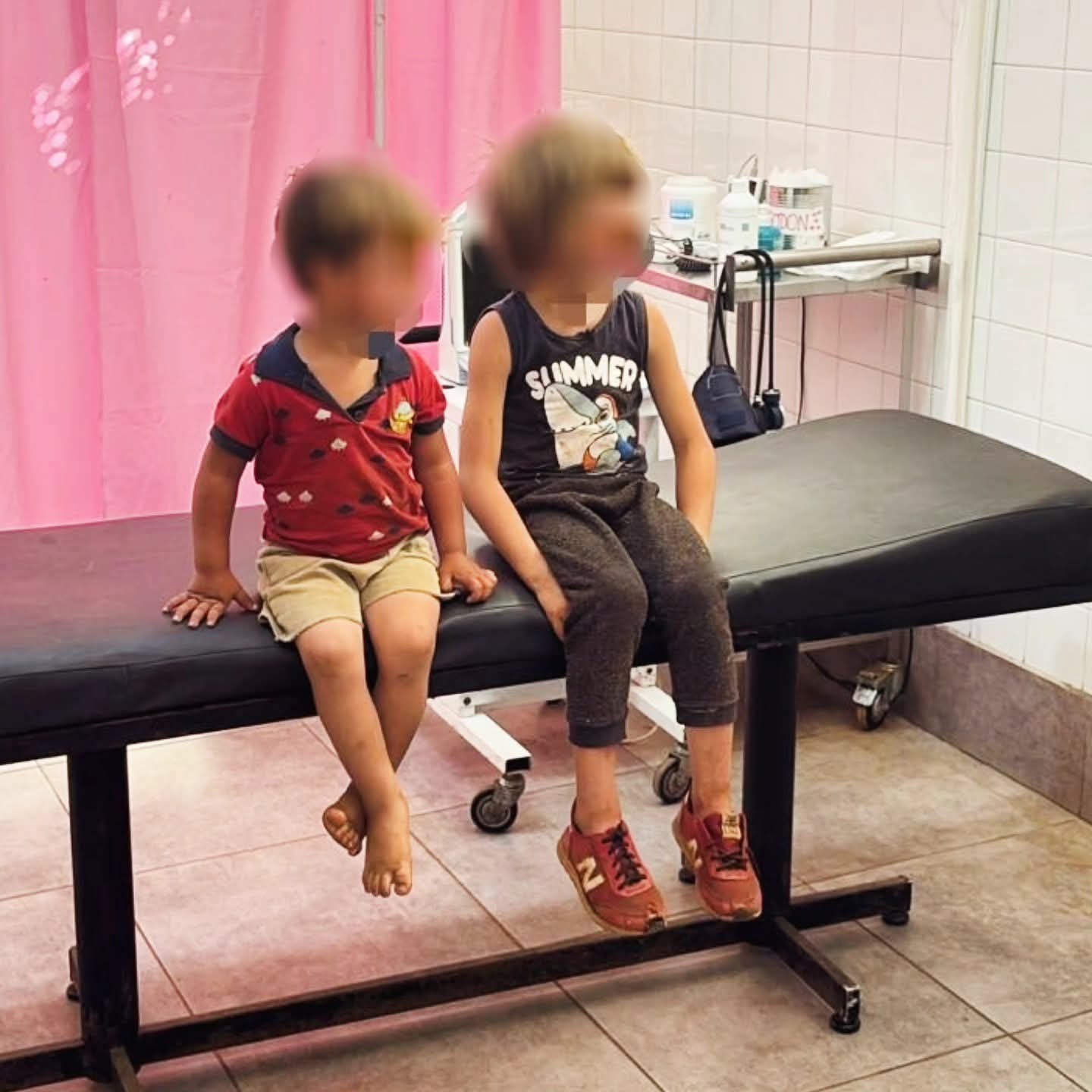 La Policía rescató a cuatro niños en grave situación de vulnerabilidad en Posadas e Irigoyen 3 La Policía rescató a cuatro niños en grave situación de vulnerabilidad en Posadas e Irigoyen imagen-2