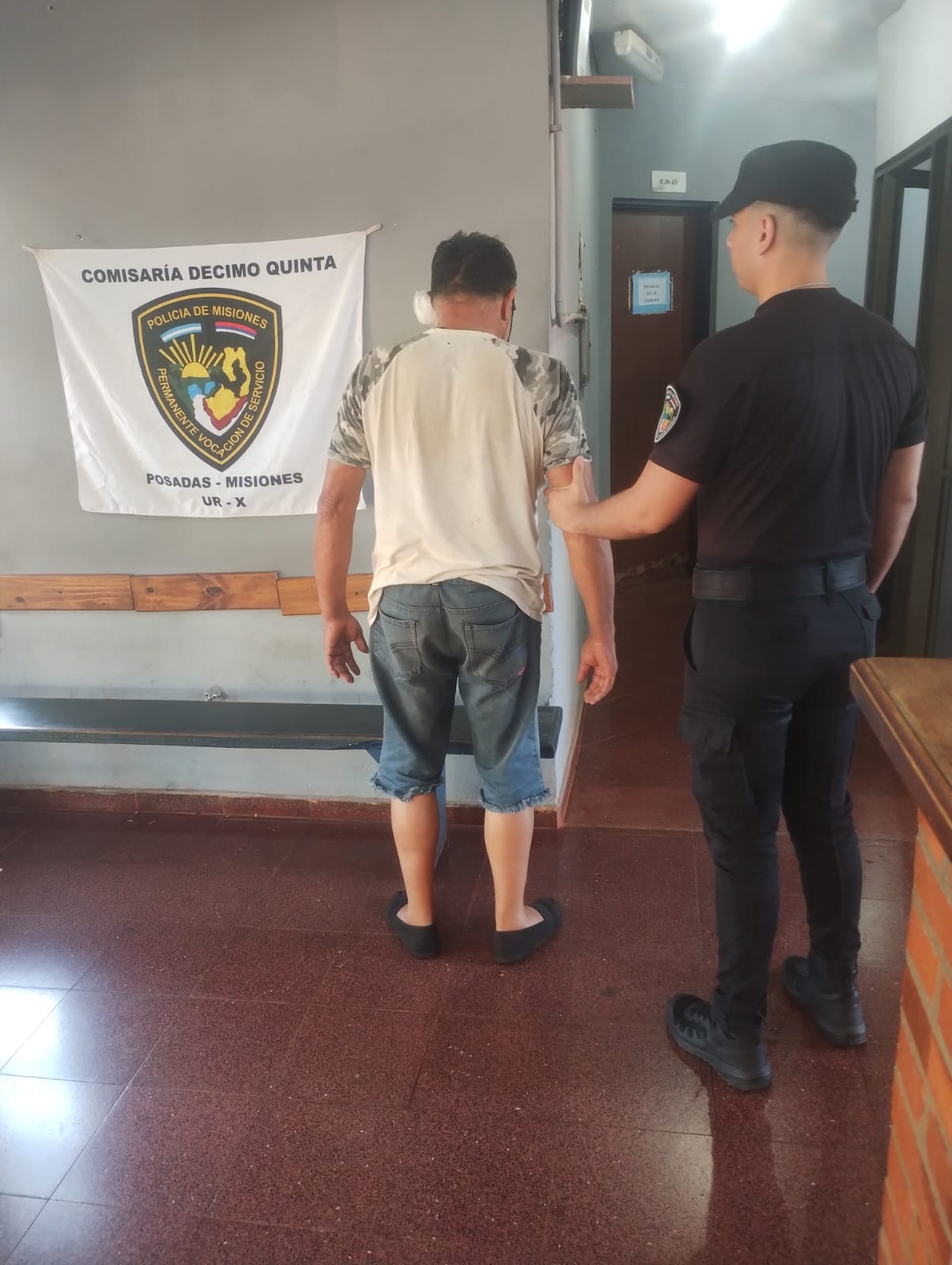 Riña y amenazas terminaron en un allanamiento con un detenido y armas secuestradas en Posadas imagen-4