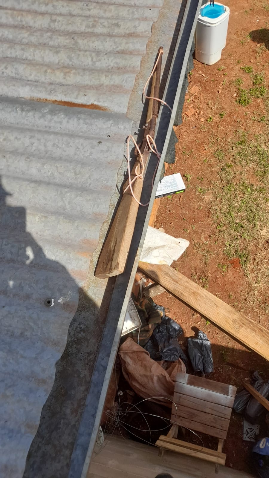 Tras una disputa violenta, la Policía secuestró armas y detuvo a un sospechoso en Campo Grande 7 Tras una disputa violenta, la Policía secuestró armas y detuvo a un sospechoso en Campo Grande imagen-6