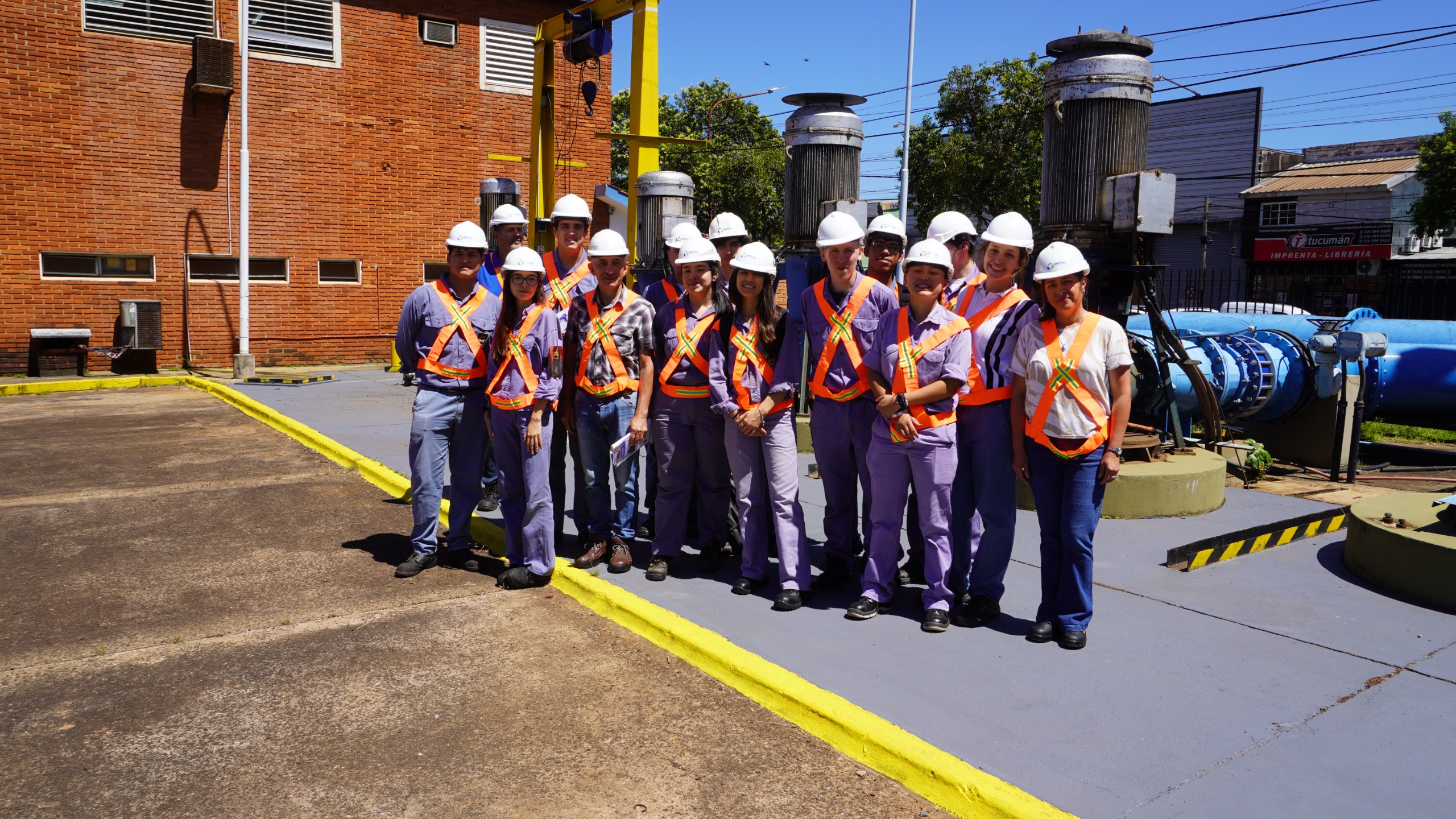 Alumnos de la Epet 1 conocieron la tecnología aplicada al servicio de Samsa 5 Alumnos de la Epet 1 conocieron la tecnología aplicada al servicio de Samsa imagen-4