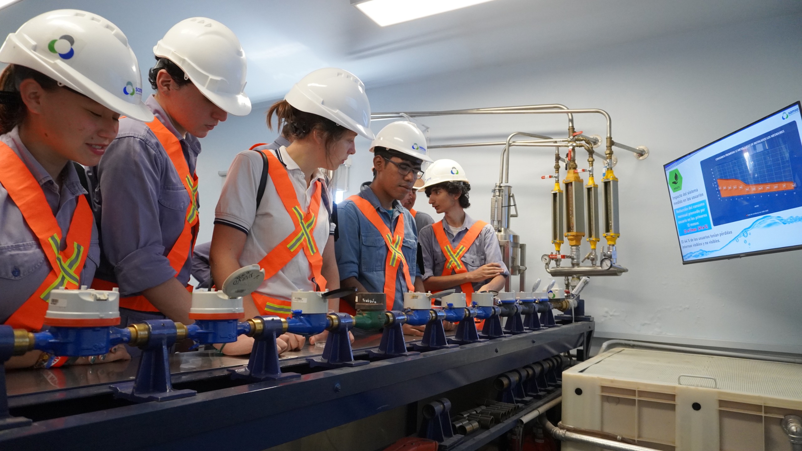 Alumnos de la Epet 1 conocieron la tecnología aplicada al servicio de Samsa 3 Alumnos de la Epet 1 conocieron la tecnología aplicada al servicio de Samsa imagen-2