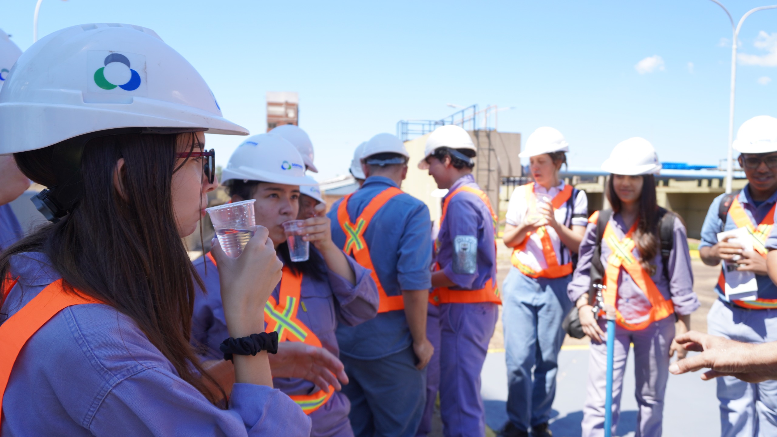 Alumnos de la Epet 1 conocieron la tecnología aplicada al servicio de Samsa 9 Alumnos de la Epet 1 conocieron la tecnología aplicada al servicio de Samsa imagen-8