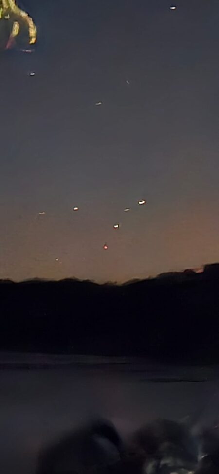 Luces en movimiento sobre el Paraná: Vecinos de Montecarlo describen un fenómeno que observan desde hace más de un año imagen-1