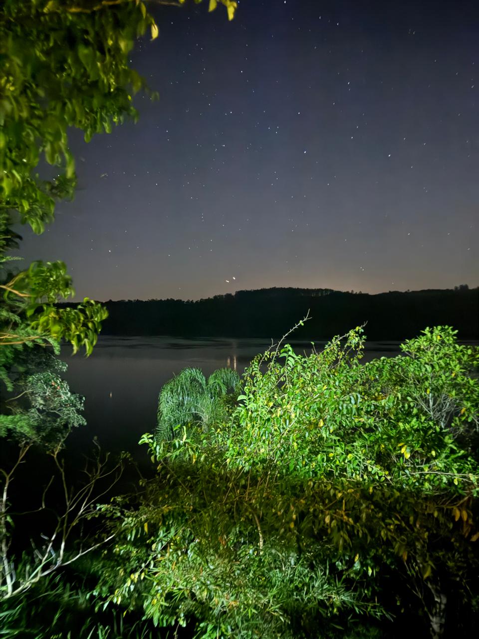 Luces en movimiento sobre el Paraná: Vecinos de Montecarlo describen un fenómeno que observan desde hace más de un año 5 Luces en movimiento sobre el Paraná: Vecinos de Montecarlo describen un fenómeno que observan desde hace más de un año imagen-4