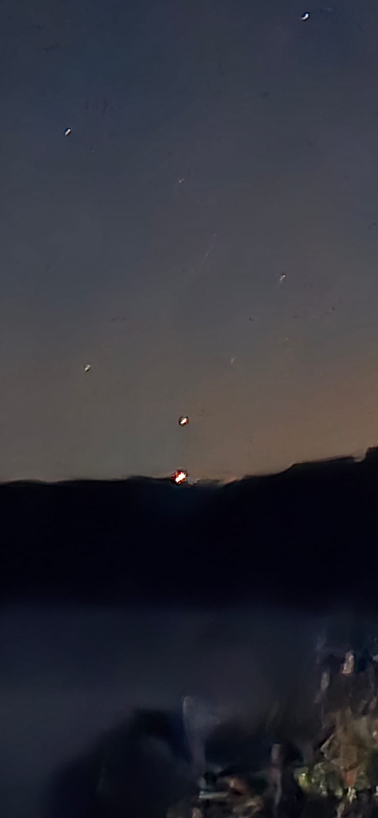 Luces en movimiento sobre el Paraná: Vecinos de Montecarlo describen un fenómeno que observan desde hace más de un año 3 Luces en movimiento sobre el Paraná: Vecinos de Montecarlo describen un fenómeno que observan desde hace más de un año imagen-2