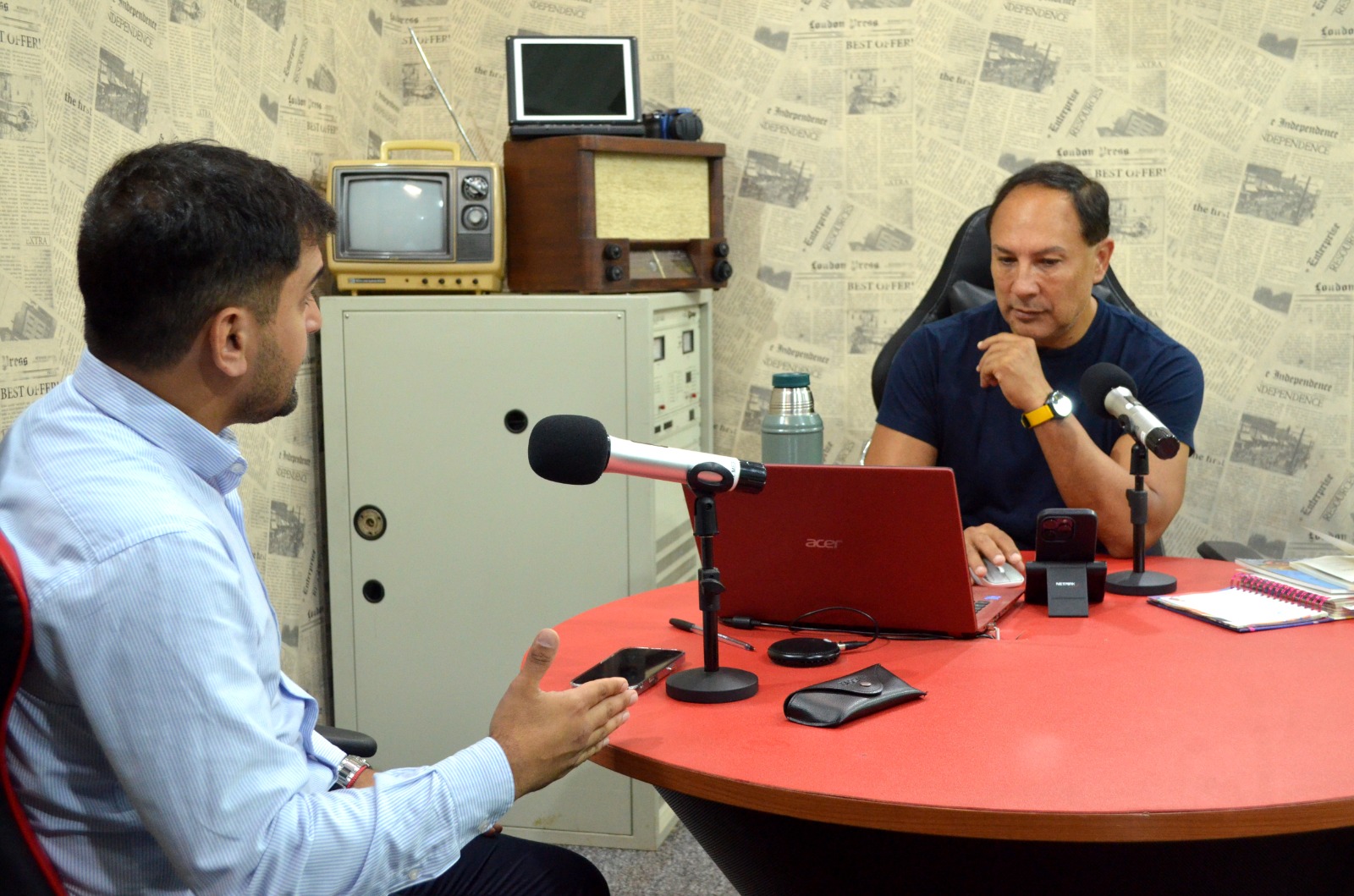 El periodista Luis Otero llegará a Garupá para encabezar el quinto conversatorio del Instituto Superior Yabotí y acompañar la firma de convenio con el ISER 9 El periodista Luis Otero llegará a Garupá para encabezar el quinto conversatorio del Instituto Superior Yabotí y acompañar la firma de convenio con el ISER imagen-8