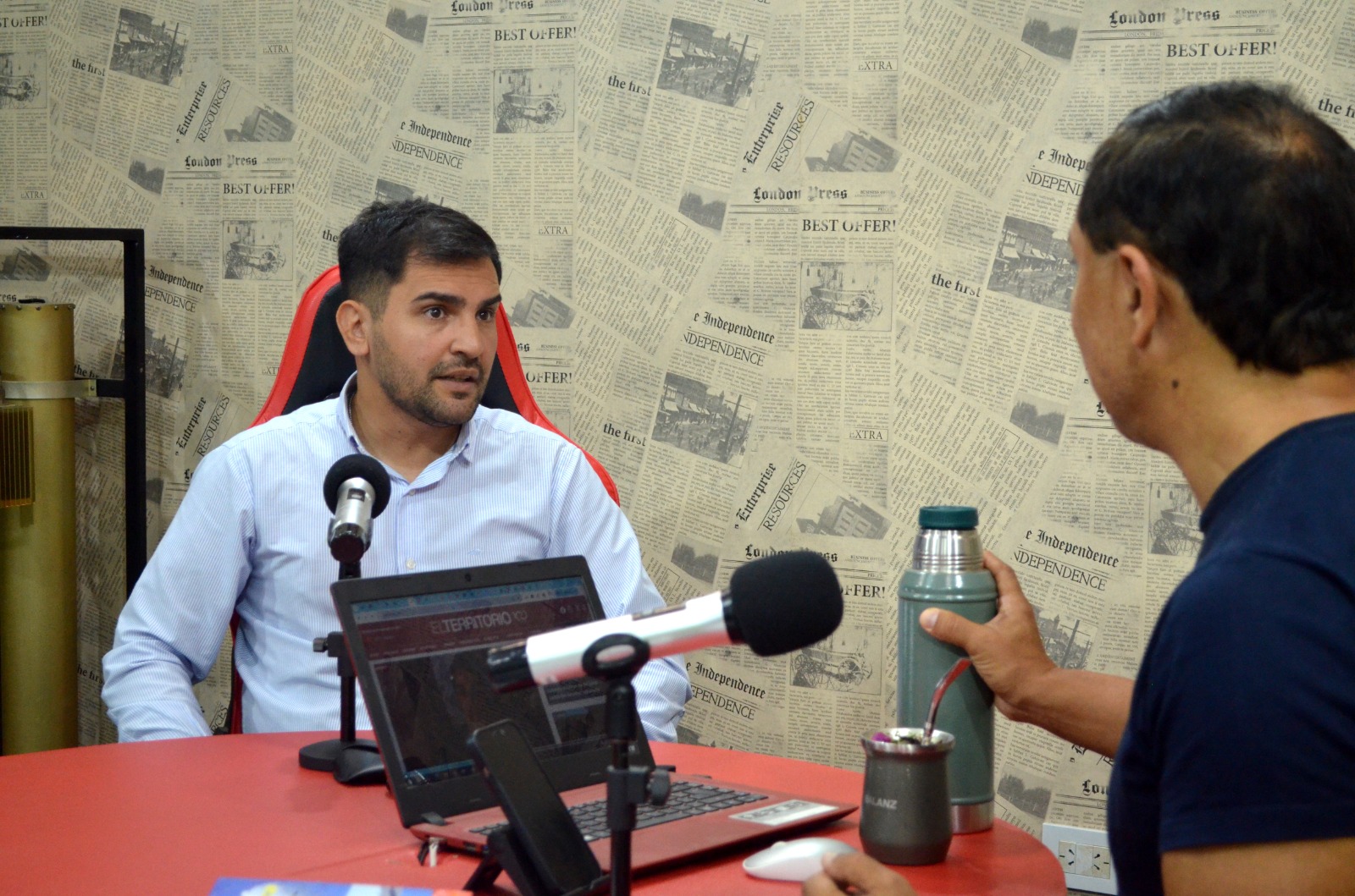 El periodista Luis Otero llegará a Garupá para encabezar el quinto conversatorio del Instituto Superior Yabotí y acompañar la firma de convenio con el ISER 5 El periodista Luis Otero llegará a Garupá para encabezar el quinto conversatorio del Instituto Superior Yabotí y acompañar la firma de convenio con el ISER imagen-4