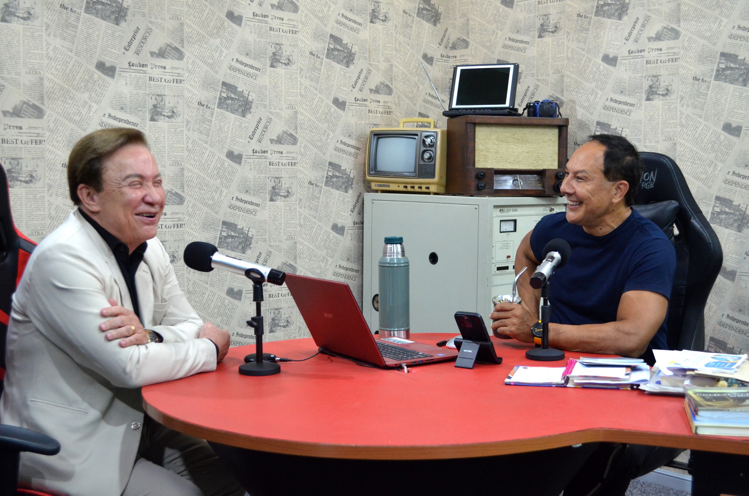 La distinción de Ciudadano Ilustre, su misión apostólica y la lectura de textos proféticos: el apóstol Héctor Gross repasó su recorrido y las experiencias que marcaron su trayectoria imagen-25