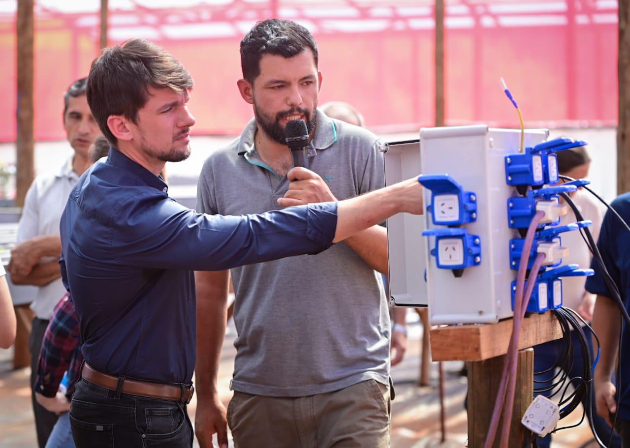 Inauguran en Eldorado un nuevo centro tecnológico para impulsar el desarrollo de la producción local 7 Inauguran en Eldorado un nuevo centro tecnológico para impulsar el desarrollo de la producción local imagen-6