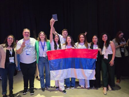 Equipo de jóvenes profesionales se destacaron a nivel nacional con un proyecto que impulsa la comercialización del pescado misionero imagen-7