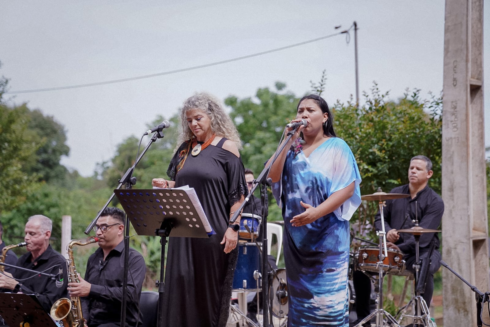 "Siguiendo el legado de Andrés Guacurarí, los misioneros defendemos el federalismo, no nos gusta que nos manden desde afuera", dijo Passalacqua en el acto de Campo Ramón 11 "Siguiendo el legado de Andrés Guacurarí, los misioneros defendemos el federalismo, no nos gusta que nos manden desde afuera", dijo Passalacqua en el acto de Campo Ramón imagen-10