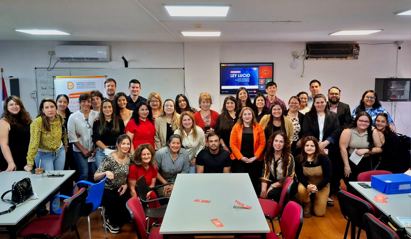 Presentaron la capacitación sobre los Derechos de Niños, Niñas y Adolescentes que ya está disponible para los trabajadores de la administración pública 3 Presentaron la capacitación sobre los Derechos de Niños, Niñas y Adolescentes que ya está disponible para los trabajadores de la administración pública imagen-2