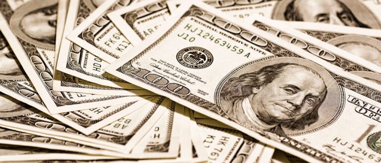 Los ahorristas se dolarizaron antes de las elecciones y desarmaron los plazos fijos en pesos en octubre imagen-43