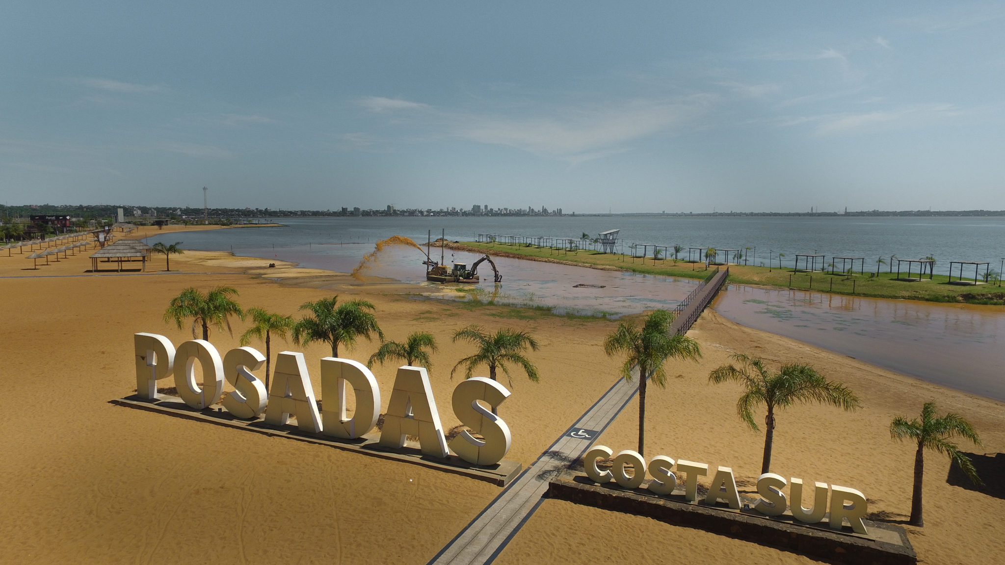 Realizan un operativo conjunto de limpieza y dragado en balnearios y subembalses 3 Realizan un operativo conjunto de limpieza y dragado en balnearios y subembalses imagen-2