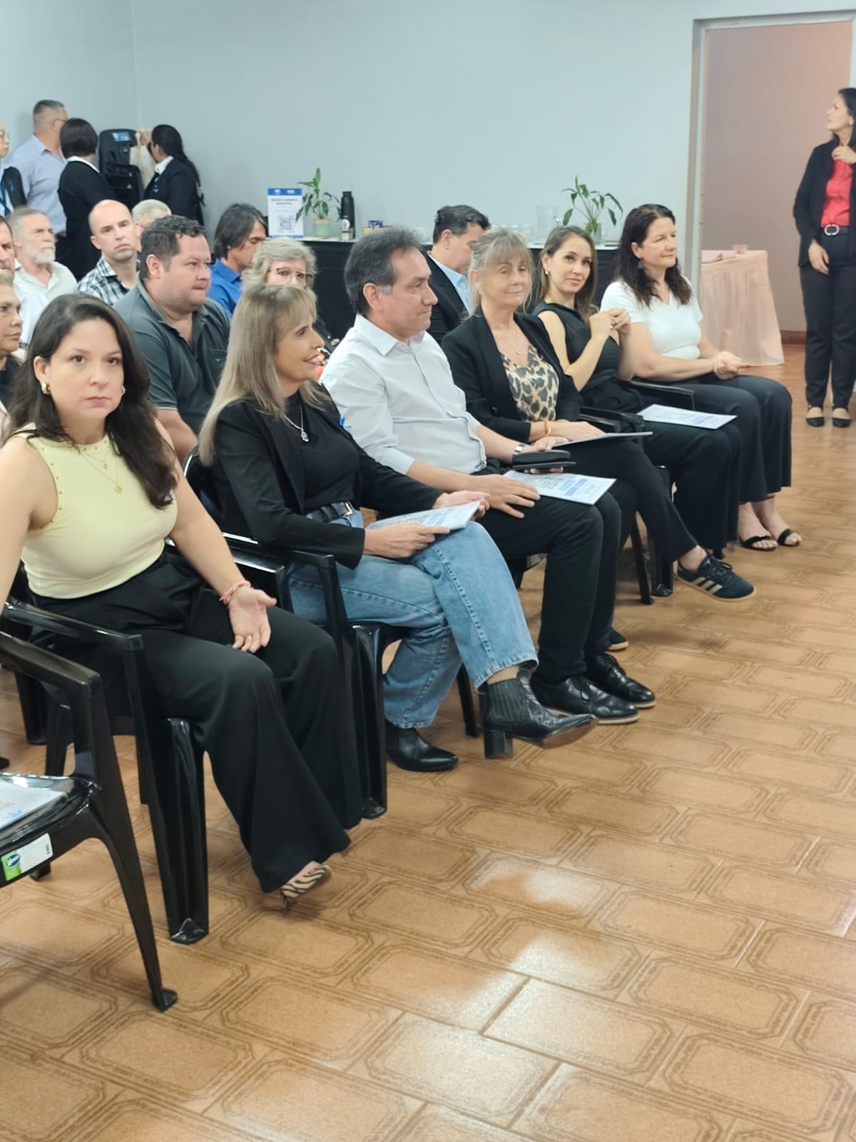 La Legislatura certificó la cuarta consolidación del Digesto Jurídico de Montecarlo 9 La Legislatura certificó la cuarta consolidación del Digesto Jurídico de Montecarlo imagen-8