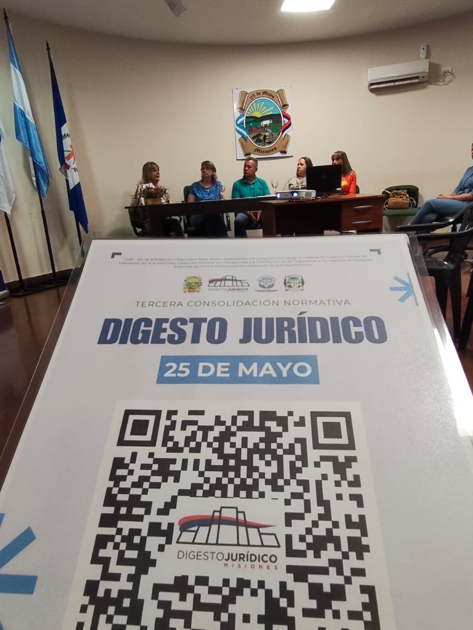 La Legislatura acompañó la tercera consolidación del Digesto Jurídico Municipal de 25 de Mayo 3 La Legislatura acompañó la tercera consolidación del Digesto Jurídico Municipal de 25 de Mayo imagen-2