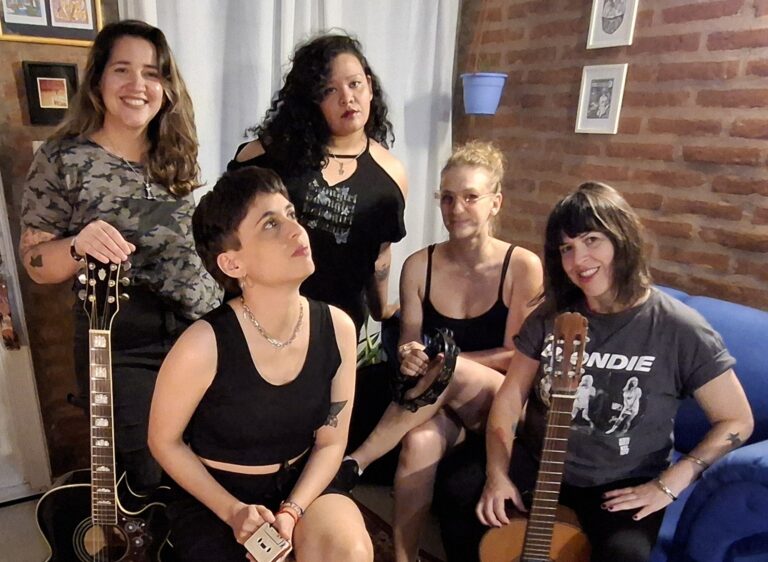 La Hora de las Guaynas 3: mujeres y disidencias Al Caer el Sol imagen-41