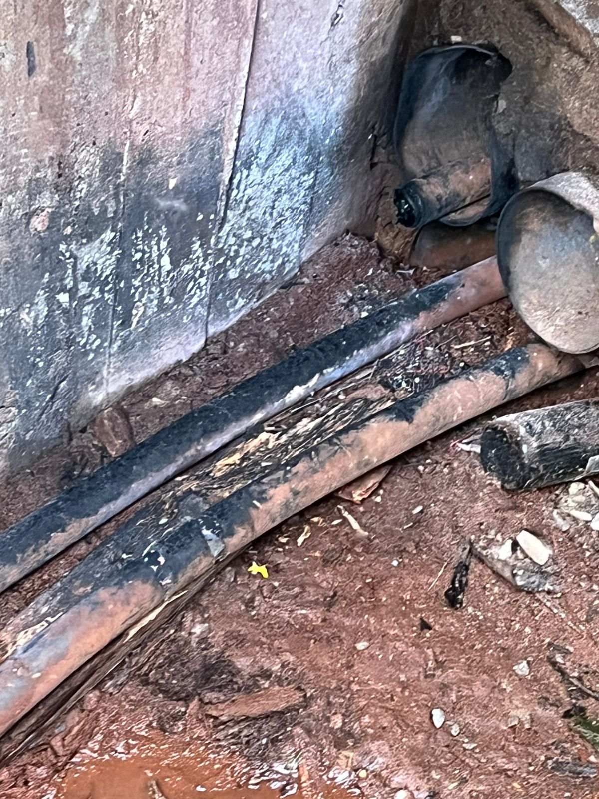 Puerto Iguazú: confirman nuevo robo de cables subterráneos en las 600 Hectáreas 5 Puerto Iguazú: confirman nuevo robo de cables subterráneos en las 600 Hectáreas imagen-4