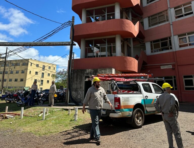 Energía de Misiones avanza con obras en el Hospital Neonatal imagen-34